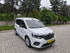 2024 MODEL 2025 ÇIKIŞLI RENAULT KANGO 19.000 KM HATASIZ BOYASIZ
