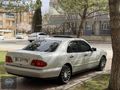 302// DEN MERCEDES E200 K.K 12 TAKSİT SEÇENEĞİ