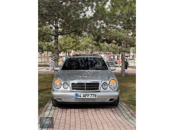 302// DEN MERCEDES E200 K.K 12 TAKSİT SEÇENEĞİ