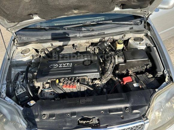 Toyota Corolla 1.6 Sol 2003 Model