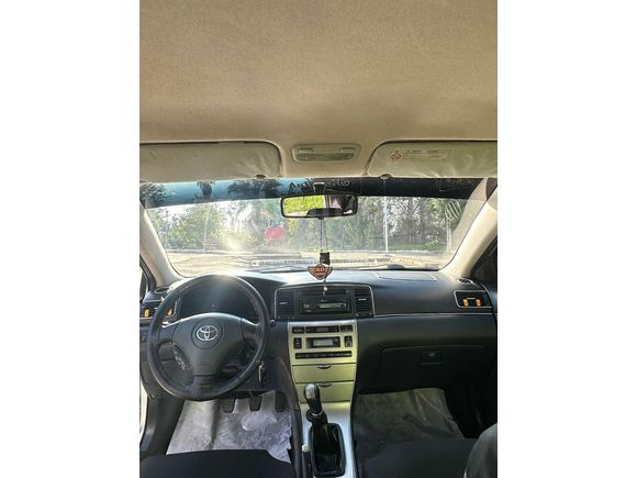 Toyota Corolla 1.6 Sol 2003 Model