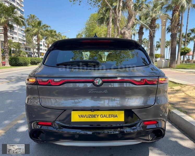 27000 KM'DE 2024 ÇIKIŞLI BOYASIZ ALFA TONALE 1.6 Tİ 5