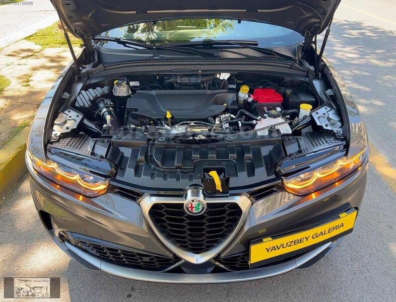 27000 KM'DE 2024 ÇIKIŞLI BOYASIZ ALFA TONALE 1.6 Tİ 7