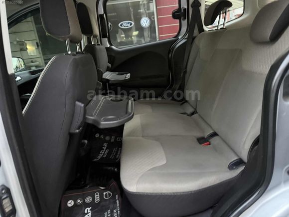 2015Ç TİTANIUM+HASAR YOK+ÇOK TEMİZ+95Bg+Ekran+Sis Far FULL