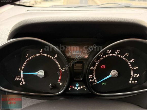 2015 BOYASIZ 1.6 TİTANİUM 95 HP 213 NİNDE