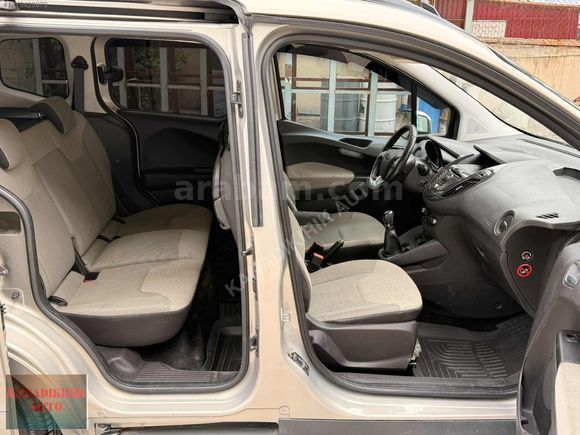 2015 BOYASIZ 1.6 TİTANİUM 95 HP 213 NİNDE