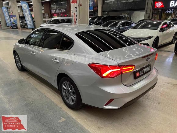 BAYRAKLAR'DAN 2025 FOCUS 1.5 ECOBLUE TİTANİUM STİL / BOYASIZ