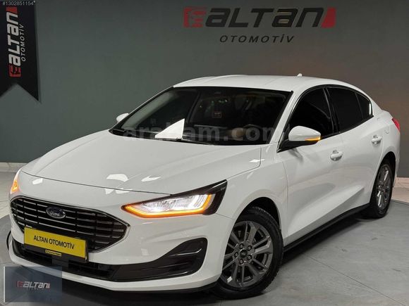^^2025 ÇIKIŞLI FOCUS TİTANİUM GSR2- HATASIZ- BOYASIZ- ÇİZİKSİZ^^