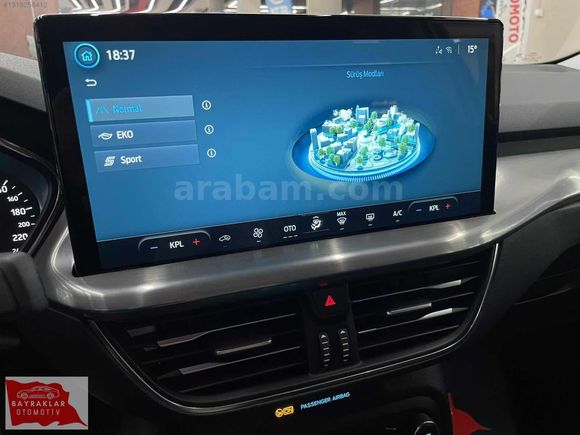 BAYRAKLAR'DAN 2025 FORD FOCUS 1.5 ECOBLUE TİTANİUM STİL