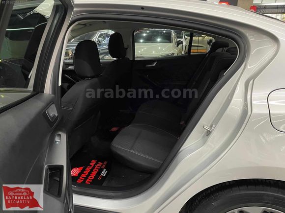 BAYRAKLAR'DAN 2025 FORD FOCUS 1.5 ECOBLUE TİTANİUM STİL