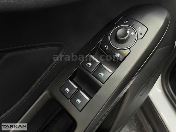 TARKAN'DAN*TAMAMINA KREDİ*26 BİNDE*2023 FOCUS TİTANİUM STİL*8 AT