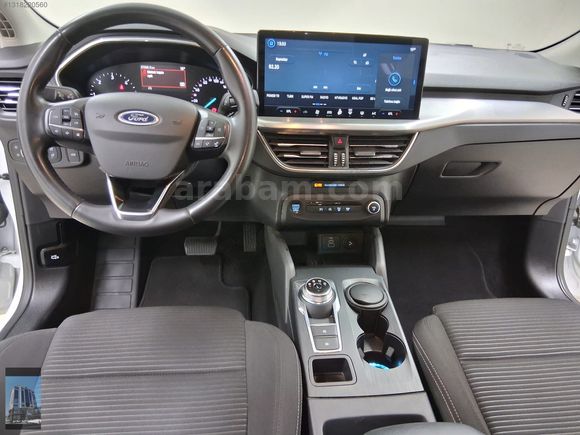 YÜCELER OTO'DAN 2023 MODEL FORD FOCUS 1.5 TİTANİUM STİL HATASIZ