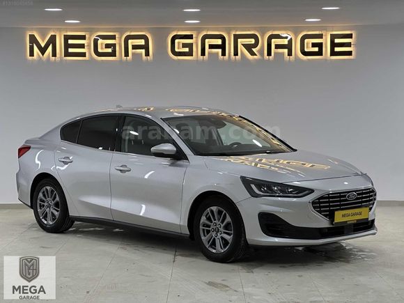 MEGA GARAGE 2024 FORD FOCUS 1.5 ECOBLUE TİTANİUM STİL HATASIZ