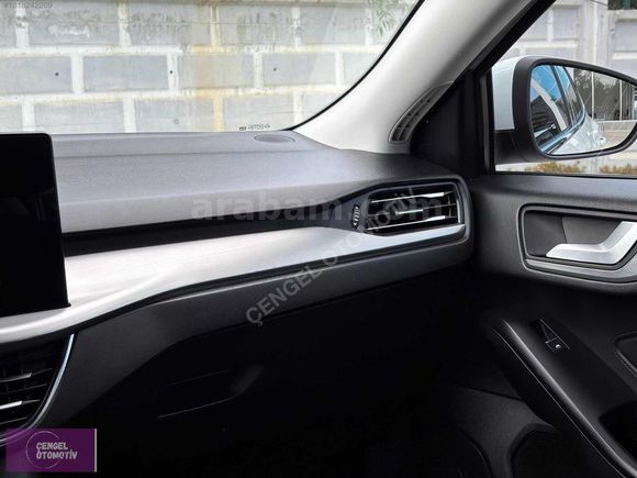 2023 Ford Focus 1.5 EcoBlue Titanium Stil 40.000 Km Boyasız