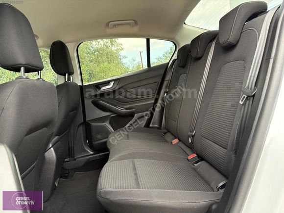 2023 Ford Focus 1.5 EcoBlue Titanium Stil 40.000 Km Boyasız