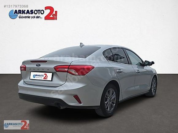 VOLVO YETKİLİ BAYİ ARKAS ANKARADAN 2025 FORD FOCUS OTOMATİK