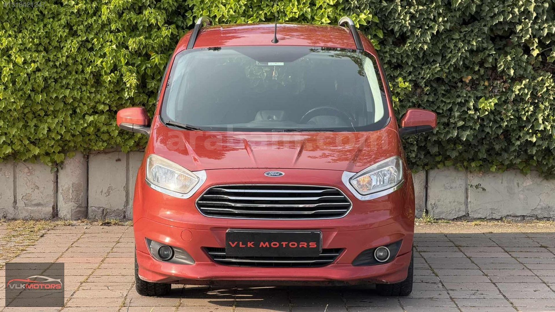 Galeriden Ford Tourneo Courier 1.6 TDCi Titanium Plus 2017 Model