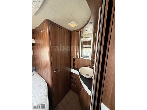 TOYOTA PLAZA TOYMAR'DAN HYMER MOVER MOVERFUL YAPILI KARAVAN
