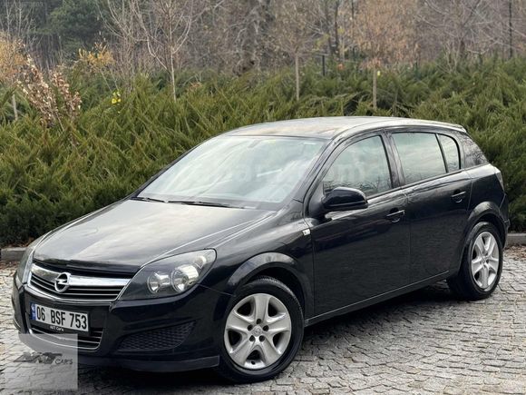 2012 1.6 ESSENTİA ASTRA HATASIZ BOYASIZ DEĞİŞENSİZ 183 KM