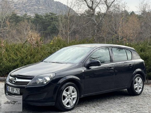 2012 1.6 ESSENTİA ASTRA HATASIZ BOYASIZ DEĞİŞENSİZ 183 KM