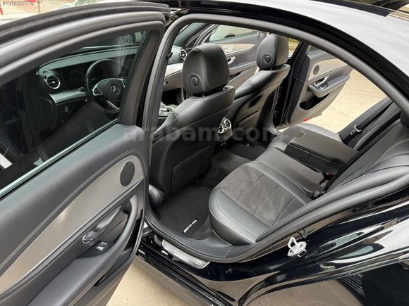 AHMET OTOMOTİV'DEN 2018 E180 AMG COMMAND+C.TAVAN BAYİ 81.000 KM