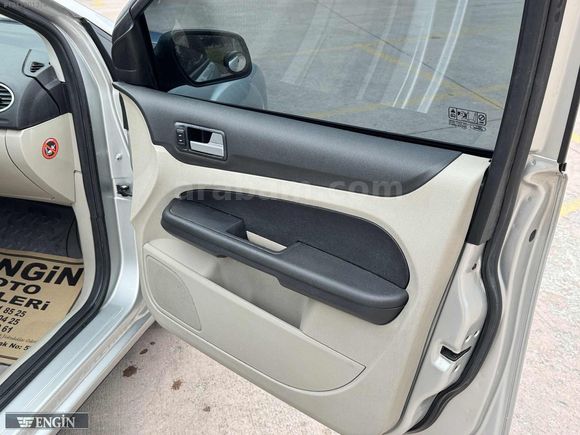 2007 MODEL FORD FOCUS 1.6 16V LPG'Lİ EMSALSİZ TEMİZLİKTE