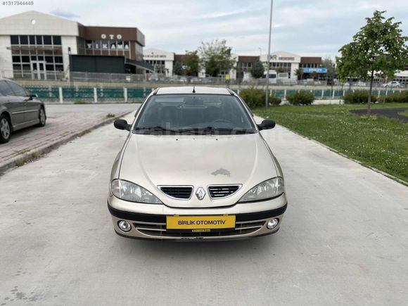 195.000 KM MEGANE 1