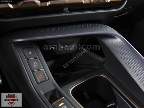 HATASIZ 2025 CUPRA TERRAMAR 1.5 e-TSI VZ LINE/DARK VOID MOR