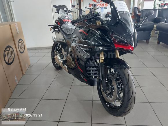 ** SRK 250 RR PRO OTOMATİK **NAKİT:241,375 TL.K.KARTINA 270.354