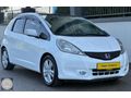 ÖZBAY OTO HONDA JAZZ TAM OTOMATİK CVT CAM TAVAN EN DOLUSU