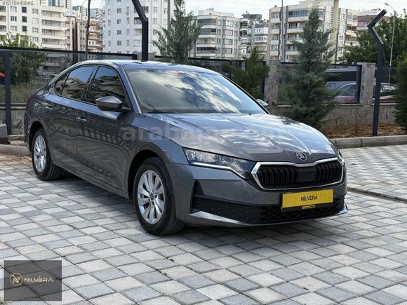 NİLVERA MOTORS'DAN OCTAVİA 1.5 MHEV ŞERİT TAKİP+LED+KÖR NOKTA