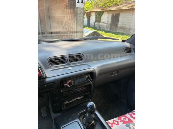 2. sahibindem temiz nissan venatta acil satılık