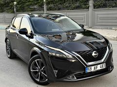 BAŞKENT AUTO'DAN 2023 NİSSAN QASHQAİ 4X4 SKY PACK CAM TAVAN
