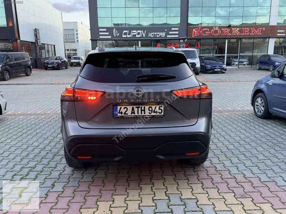 TAHİROĞLU'DAN 2023 QASHQAİ SKY PACK 37.00 KM HTSIZ