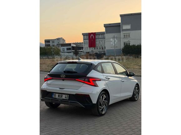 Sahibinden Hyundai i20 1.0 T-GDI Style 2024 Model 