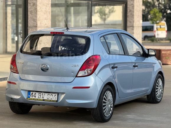2013 MODEL 1.2 SENSE 180 BİNDE TEMİZ AİLE ARABASI