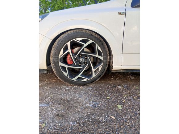 Sahibinden Opel Astra 1.6 Essentia 2012 Model
