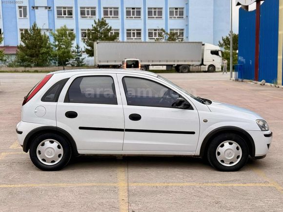 ERHAN ERSOY'DAN 2006 CORSA 1.2 16V 190.000 KM HATASIZ+BOYASIZ