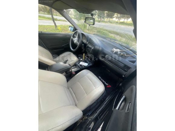 EMSALSİZ 318 İ