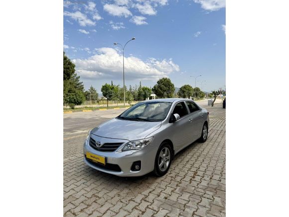 2012 MODEL COROLLA HATASIZ AYARINDA TERTEMİZ