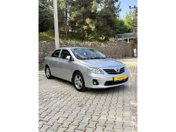 2012 MODEL COROLLA HATASIZ AYARINDA TERTEMİZ
