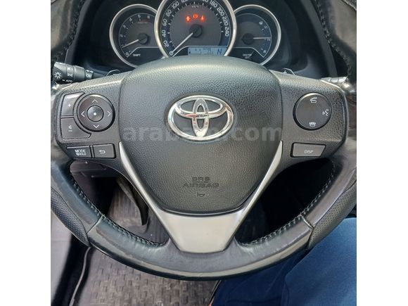 Sahibinden Toyota Auris 1.4 D-4D active 2012 Model