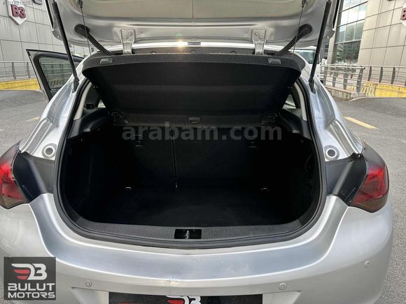 HATASIZ DEĞİŞENSİZ 2011 OPEL ASTRA 1.3 CDTI 190.000 KM