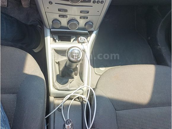 Sahibinden Opel Astra 1.6 Enjoy Plus 2012 Model 205 BİN LPG