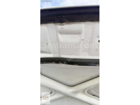 Galeriden Toyota Corolla 1.6 XEi 1996 Model Mersin 305.000 km