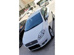 2013 mod. Dizel Euro 5 motor Fiat Linea 1.3 Active Plus  214.000 km Beyaz