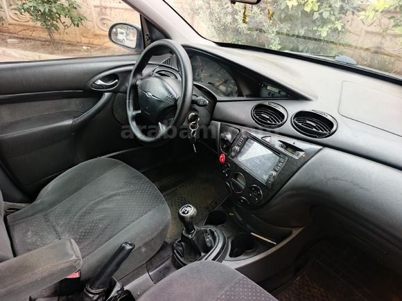 Sahibinden Ford Focus 1.6 Ghia 2002 Model