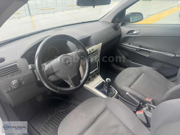 ONURSAL'DAN 2008 ASTRA 1.3 CDTI,ENJOY,6 İLERİ