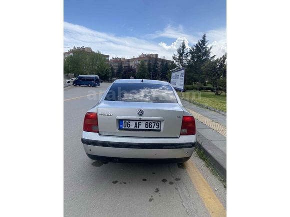 Sahibinden Volkswagen Passat 1.8 Basic 1999 Model 