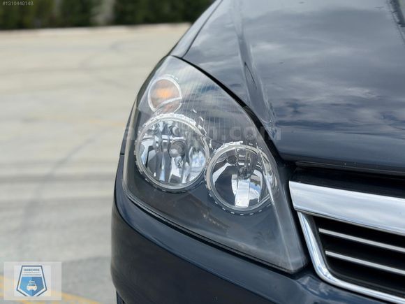 SEBCARS HATASIZA YAKIN DİZEL OTOMATİK HATCHBACK ASTRA